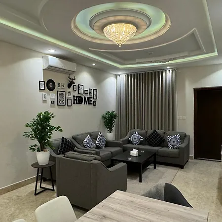 شقة فاخرة غرفتين وصالة ارضية و مدخل مستقل النرجس 11 Riyadh Exterior photo