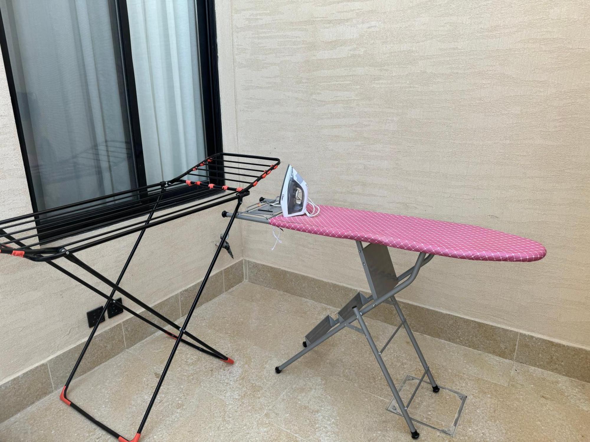 فاخرة غرفتين وصالة ارضية و مدخل مستقل النرجس 11 Apartment *